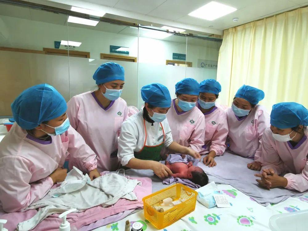 绥化妇婴监护型护送